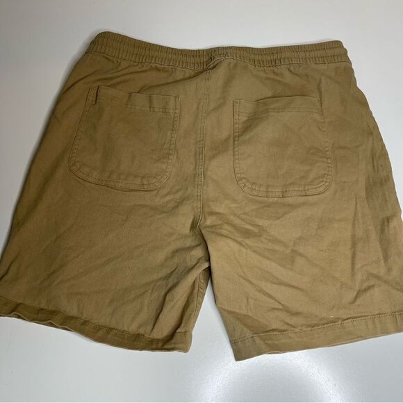 And Now This Large Khaki Harvest Stretch Shorts from Macy's - Picture 5 of 7